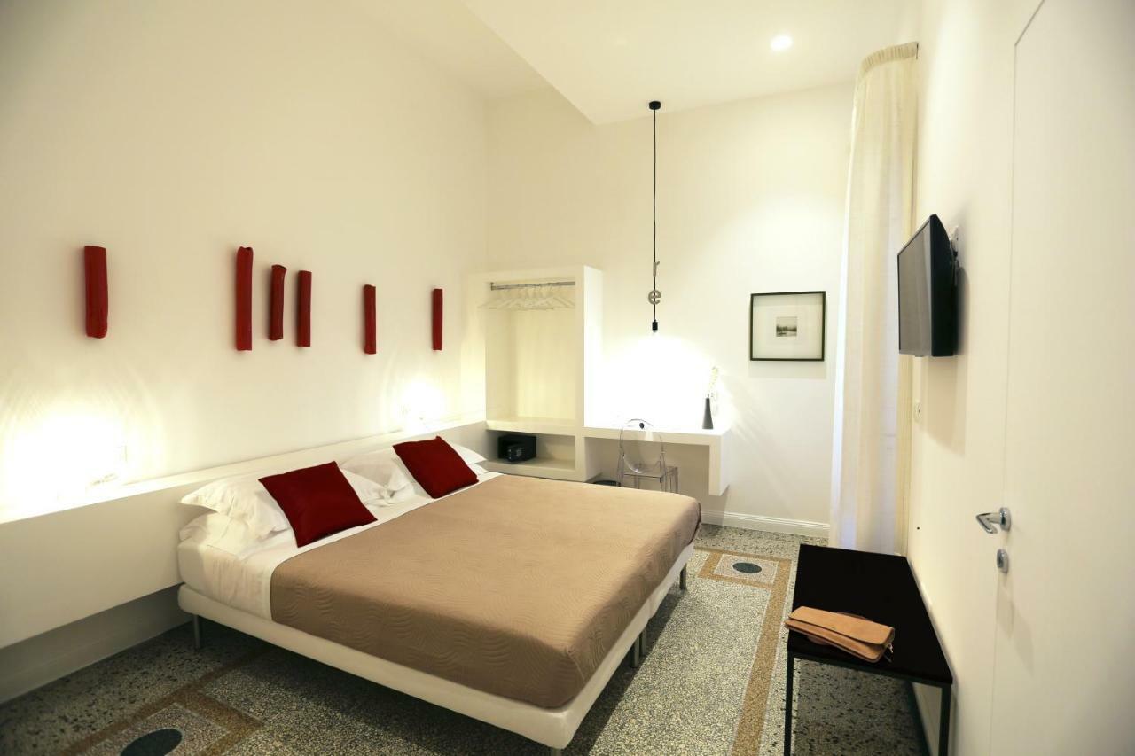Re Ruggero Rooms Реджо-ди-Калабрия Экстерьер фото